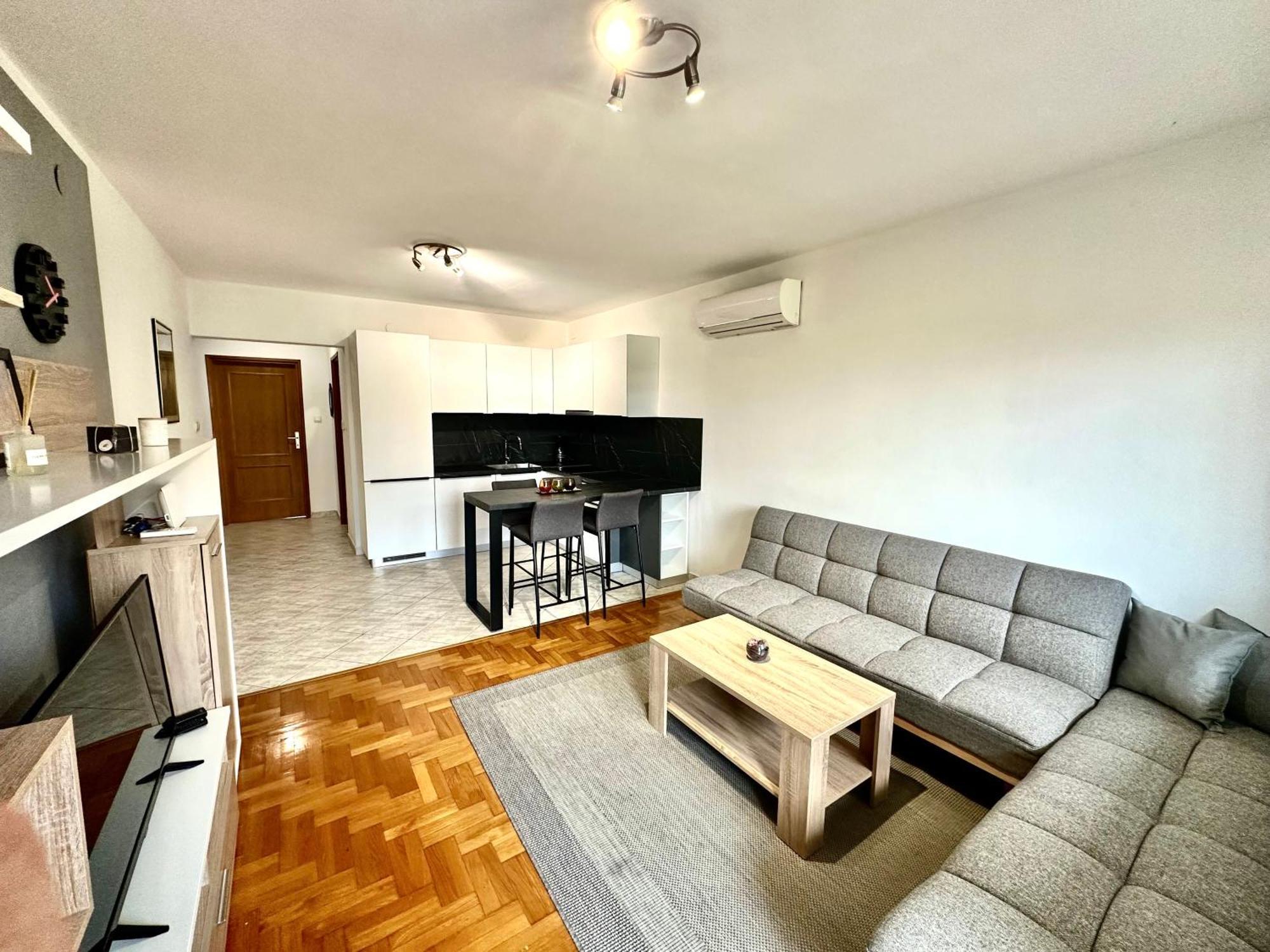 Apartment Ines メドゥリン エクステリア 写真